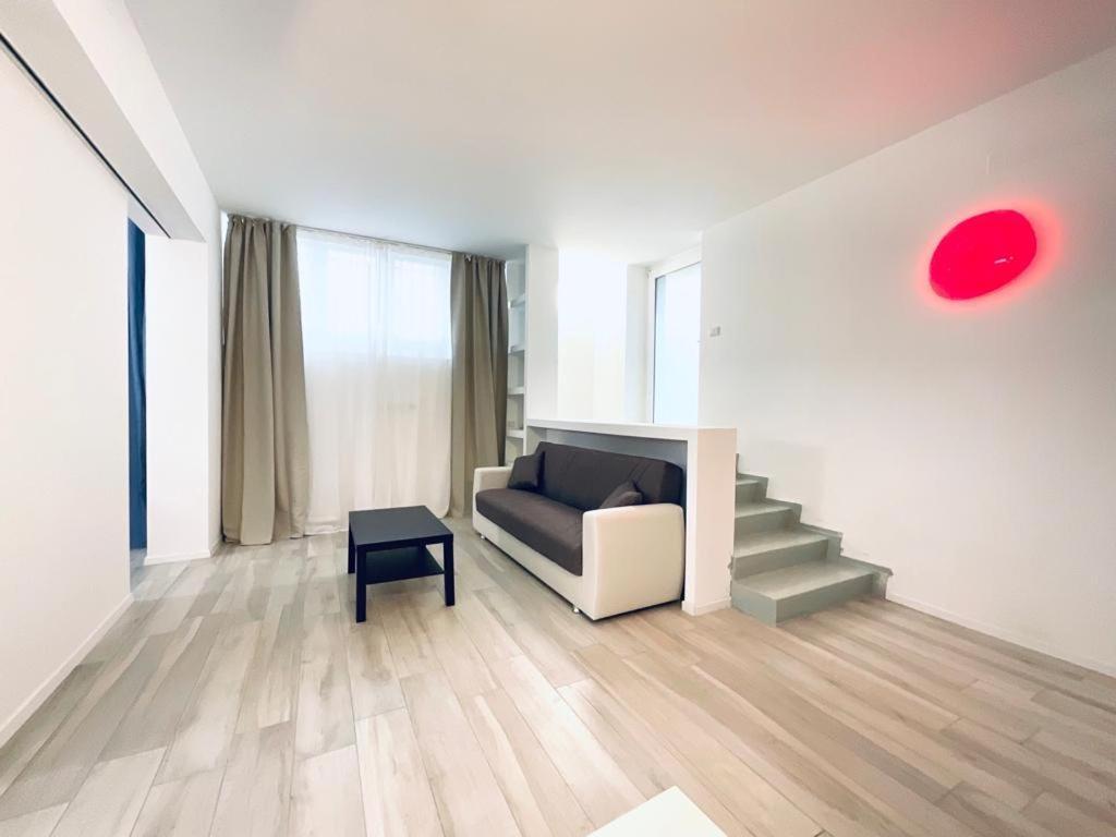 Milan New Apartments In Central מראה חיצוני תמונה
